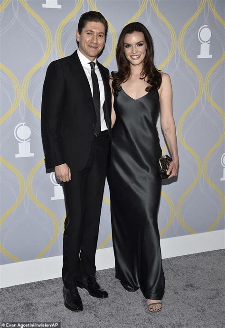 Who is Michael Zegen Dating Now