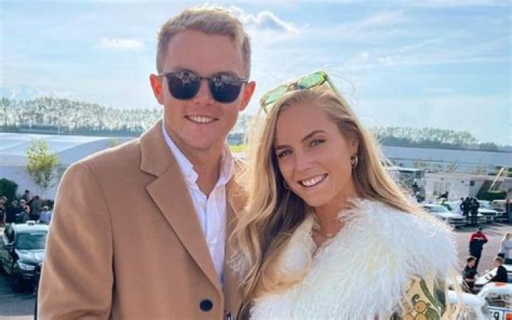 Who is Sam Grow Dating Now?