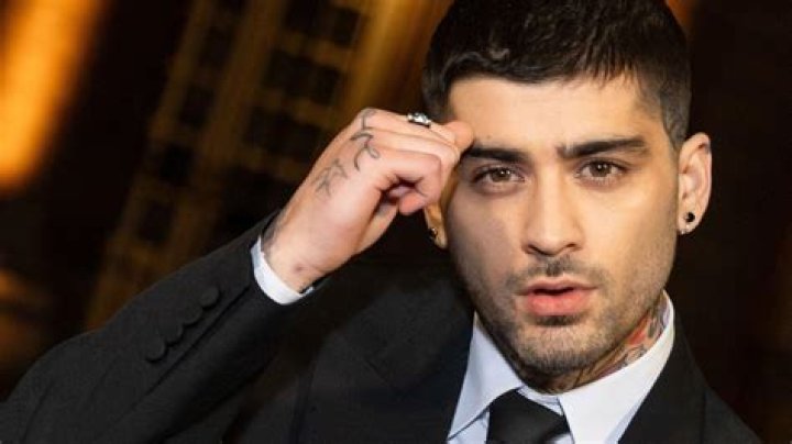 Zayn Malik Leaving Despite Band’s Best Efforts – Hollywood Life